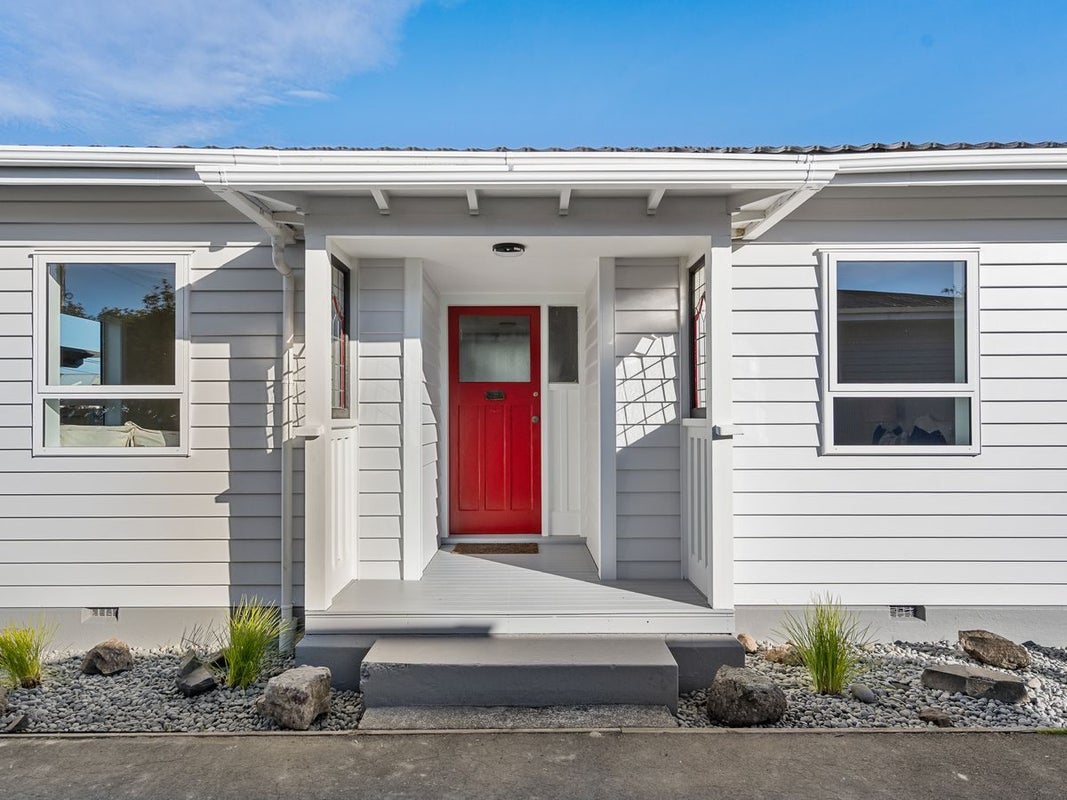 1/37 Leitch Street, Somerfield, Christchurch - Carousel 2