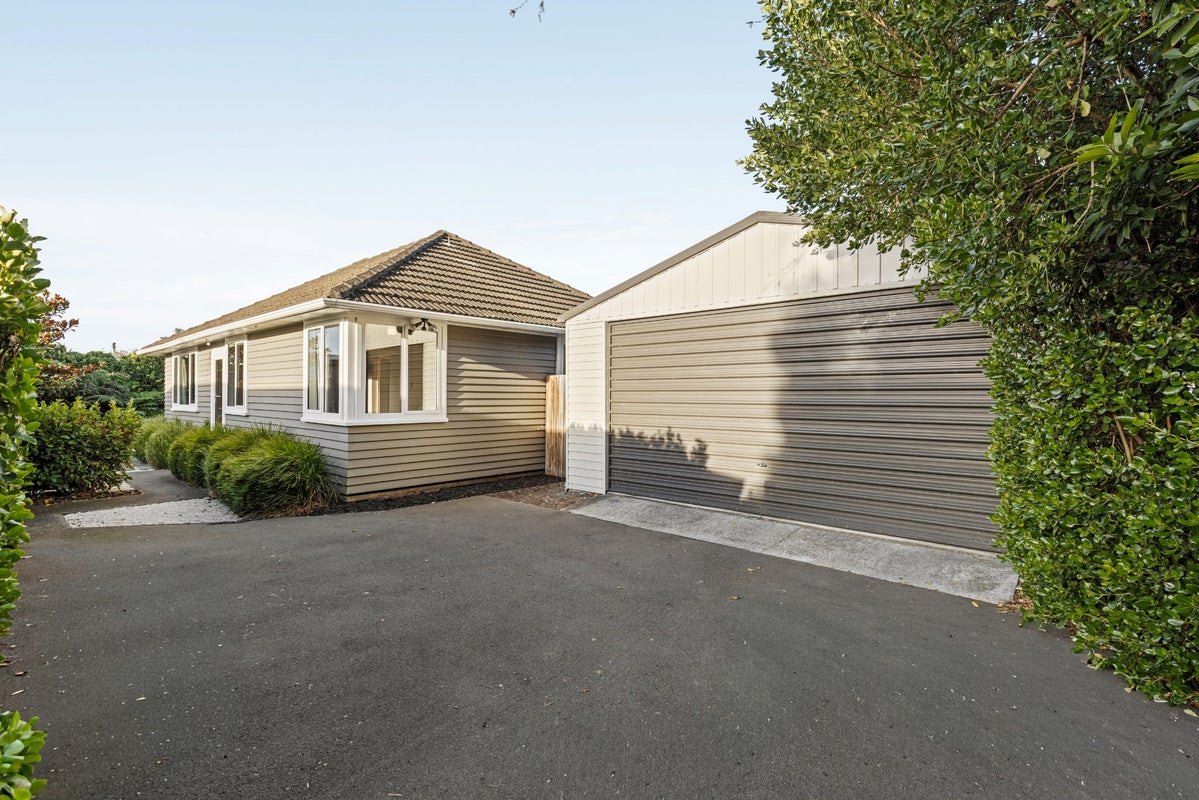 302B Wainoni Road, Avondale, Christchurch - Carousel 1