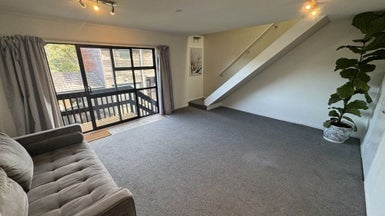 17/55 Hamilton Road, Hataitai, Wellington - Carousel 1
