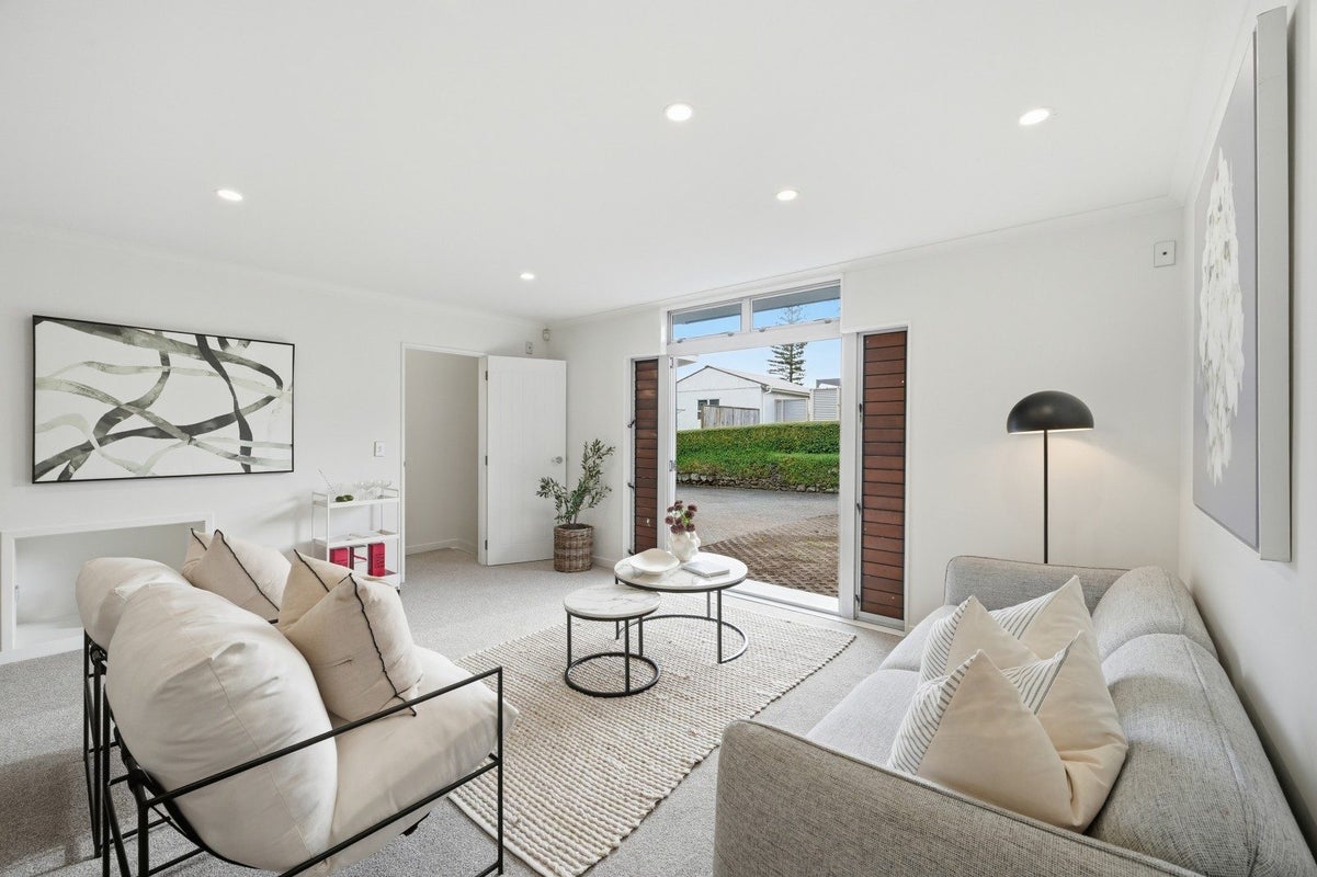 7A Lunn Avenue, Mount Wellington, Auckland - Carousel 2