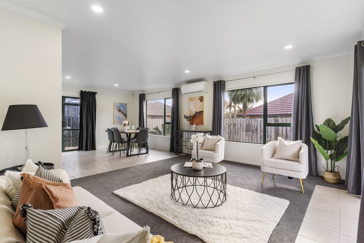 5B Finlayson Avenue, Clendon Park, Auckland - Carousel 2