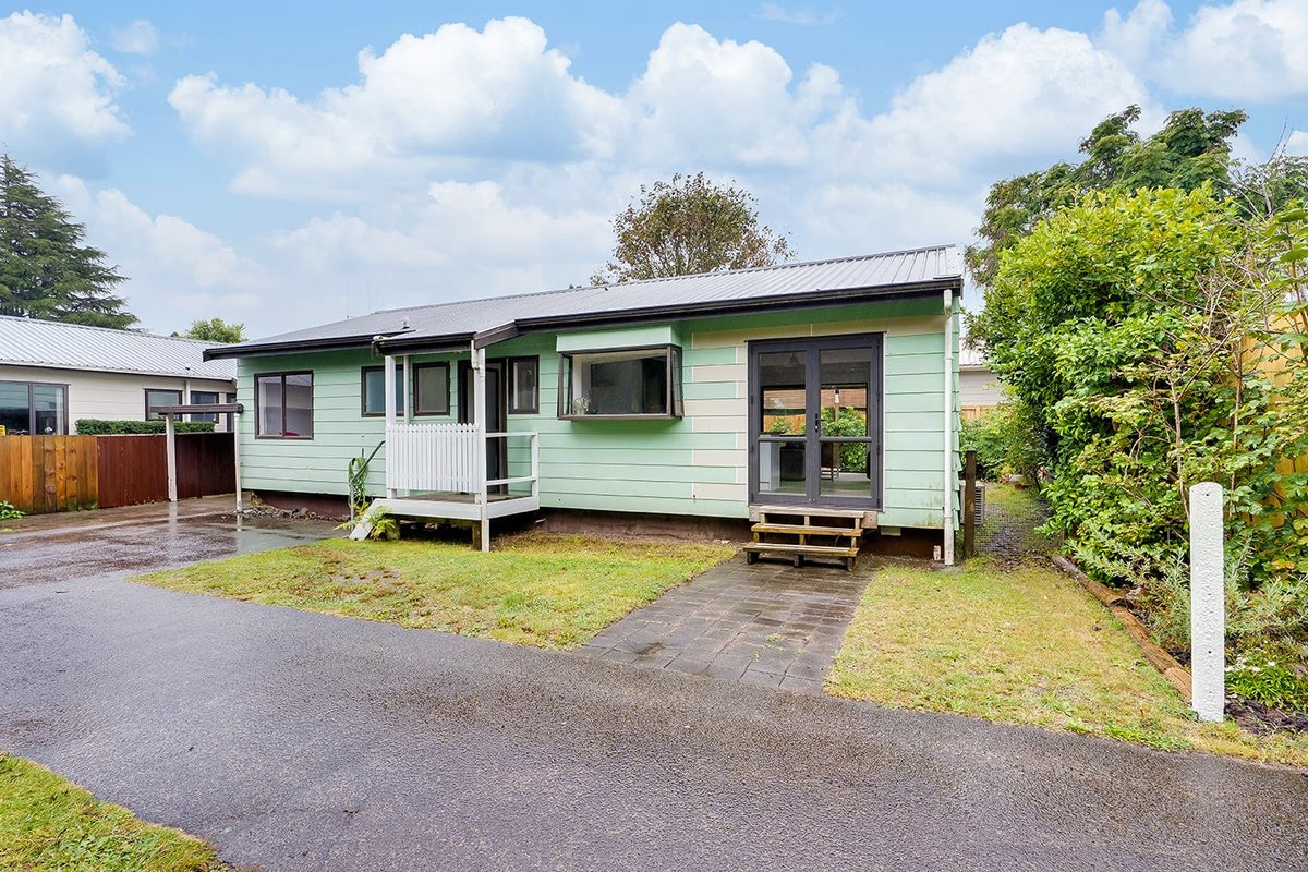 48B Paterson Street, Frankton, Hamilton - Carousel 2