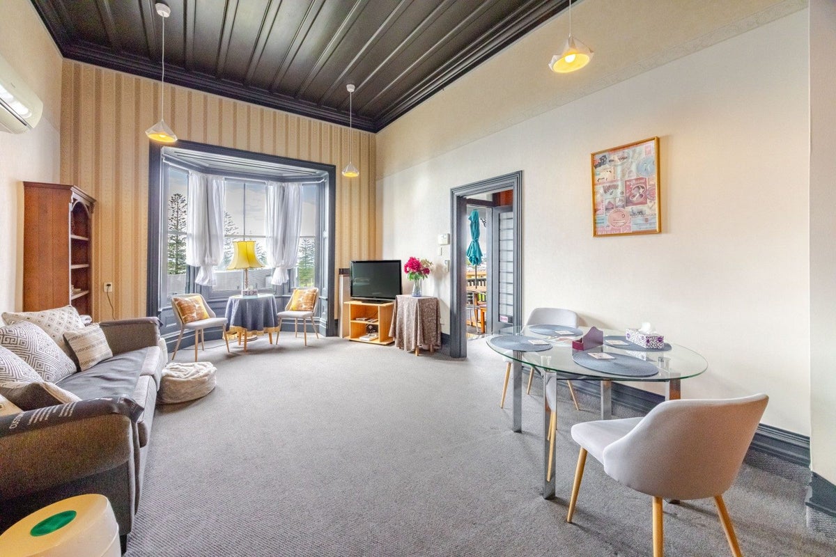 4A Seaview Terrace, Bluff Hill, Napier - Carousel 2