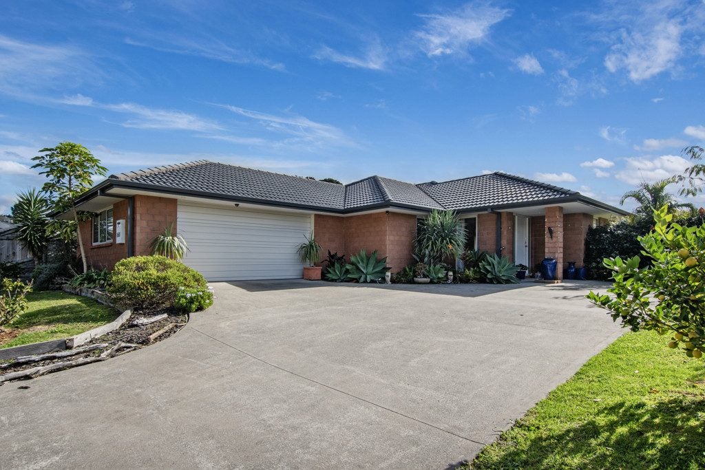 10 Maru Lane, Kamo, Whangarei - Carousel 1
