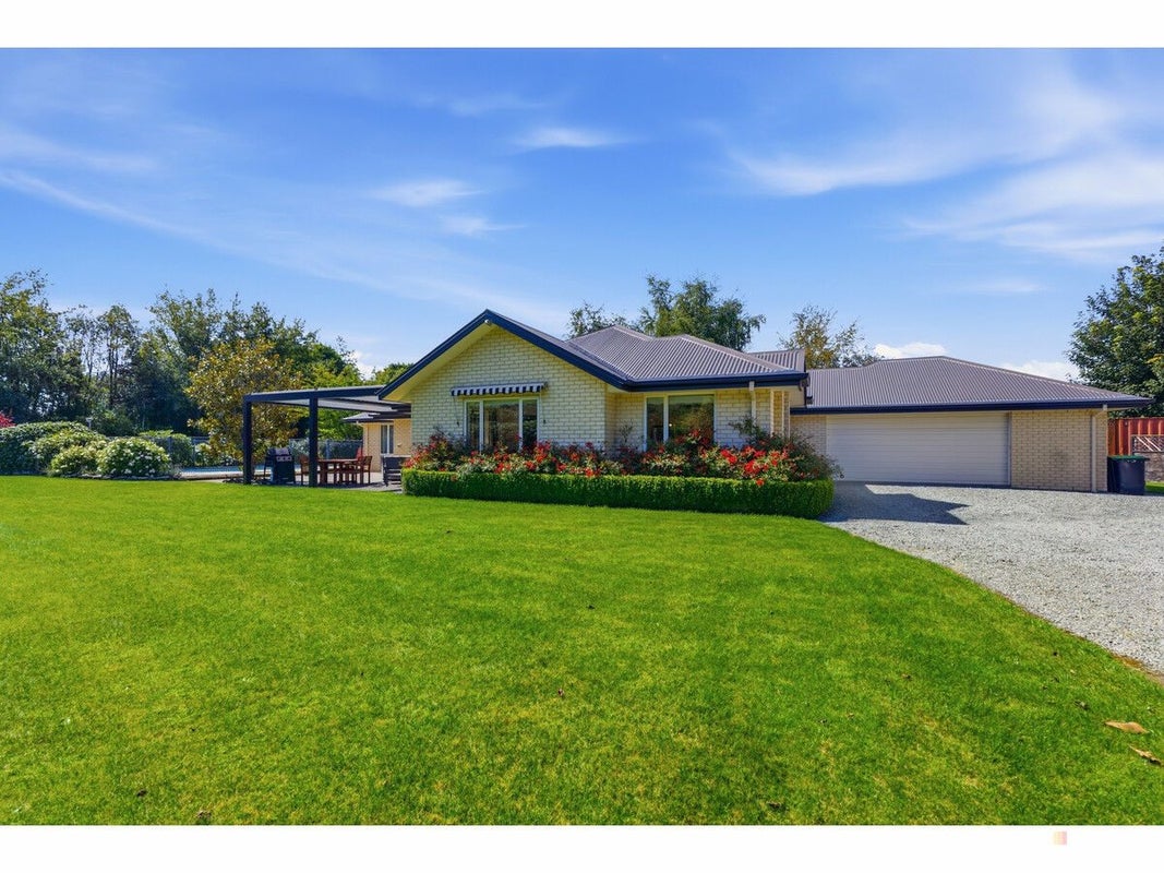 594 Woodbury Road, Woodbury, Geraldine - Carousel 1