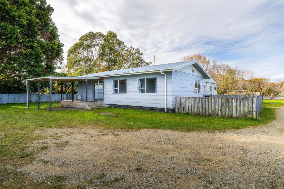 58C Wembley Place, Whanganui East, Whanganui - Carousel 1
