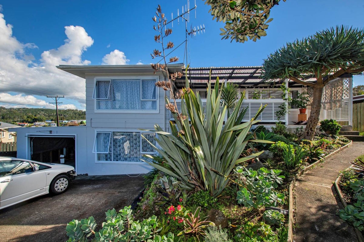 20 Arcus Street, Raumanga, Whangarei - Carousel 1