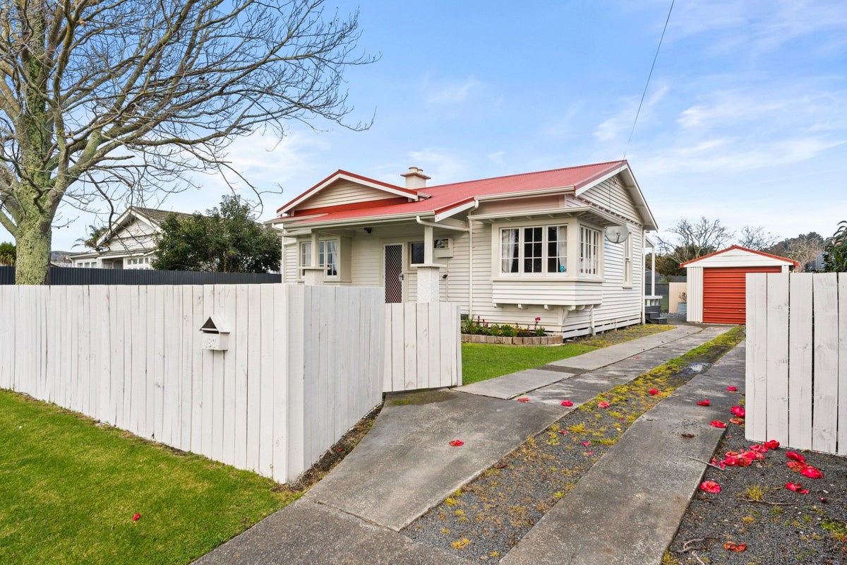 187 Crawford Road, Kaiti, Gisborne - Carousel 1