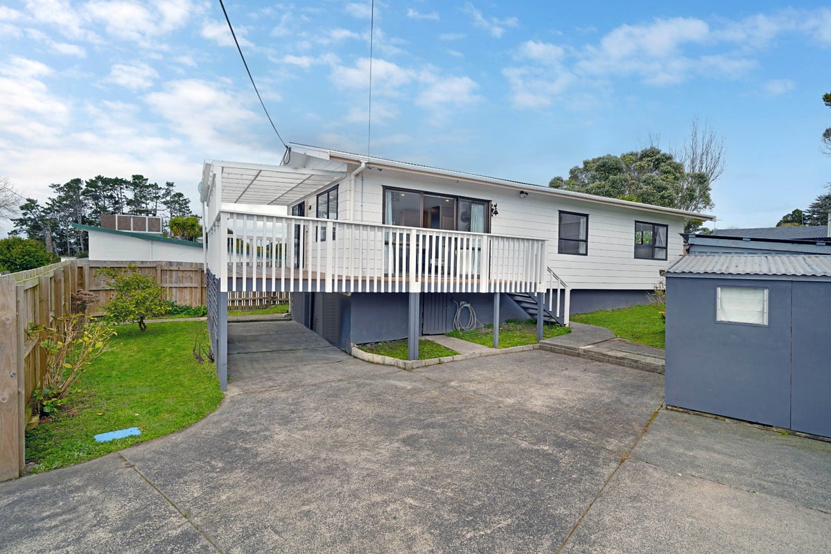 2/40C West Coast Road, Glen Eden, Auckland - Carousel 1
