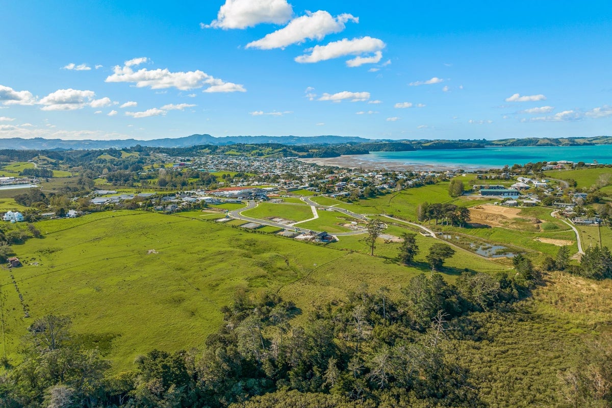42 Kia Kaha Drive, Snells Beach, Snells Beach - Carousel 13