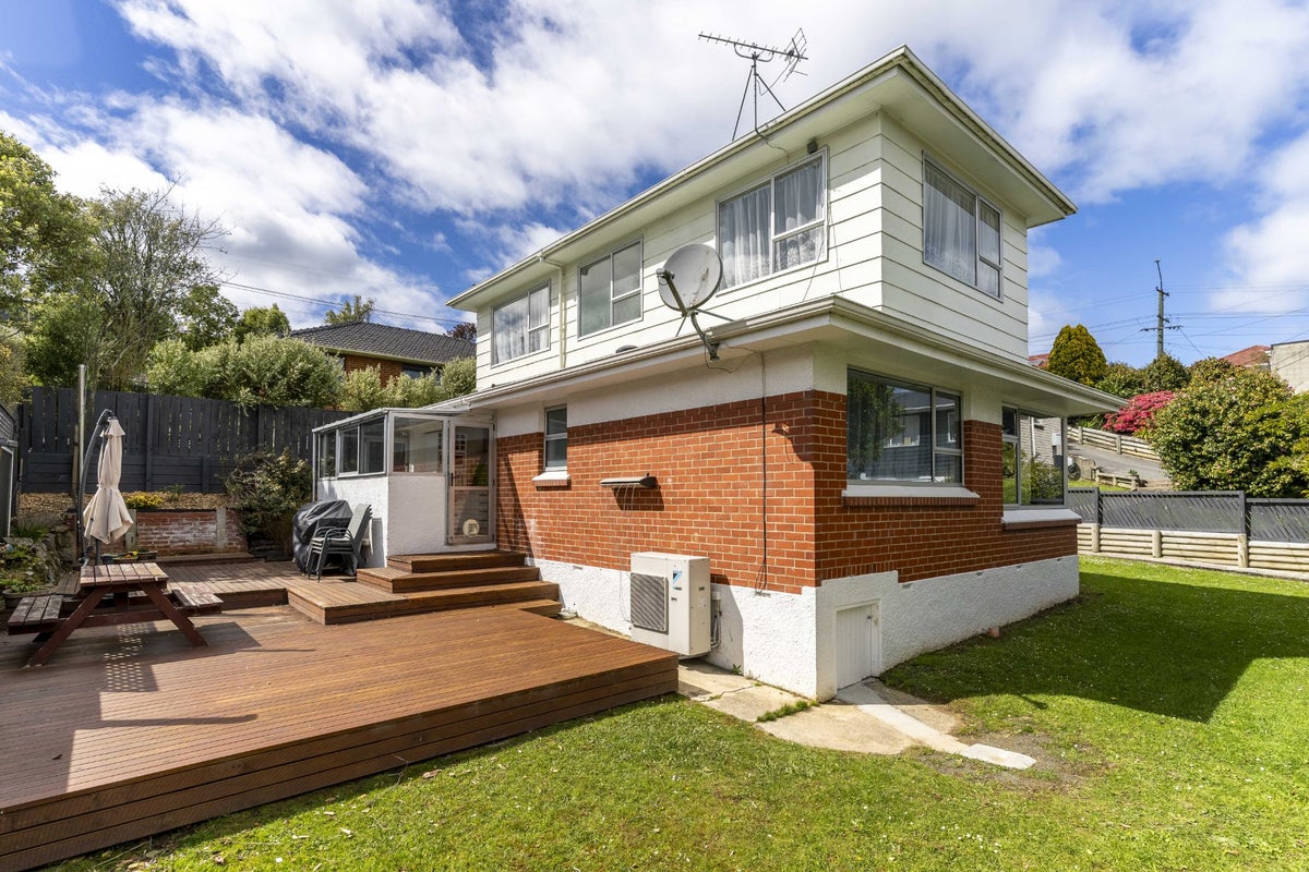 334 Kenmure Road, Kenmure, Dunedin - Carousel 2