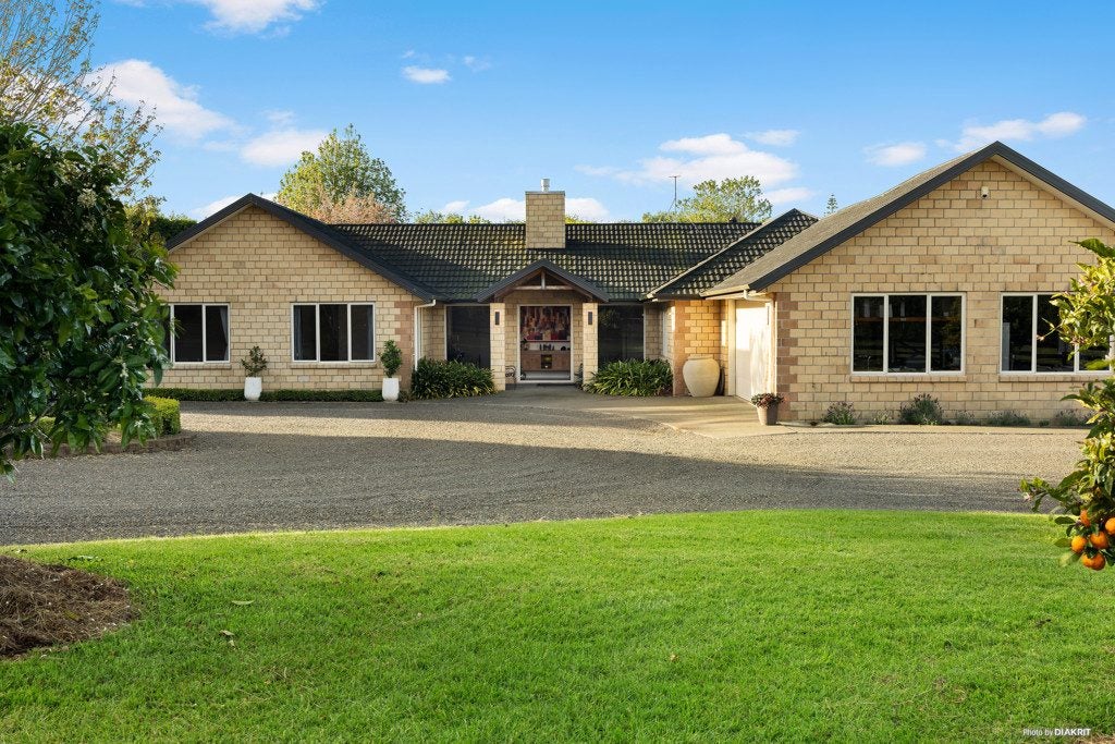 284 Patumahoe Road, Pukekohe, Pukekohe - Carousel 2