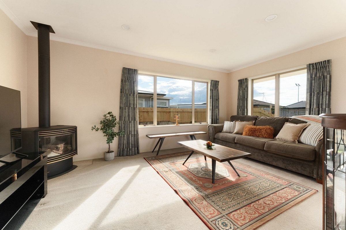 557 Fraser Street, Greerton, Tauranga - Carousel 2