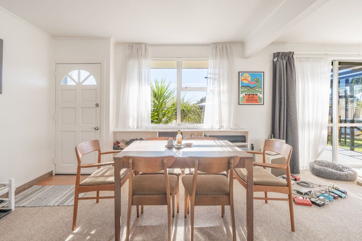 8A Lodge Avenue, Mount Maunganui, Mount Maunganui - Carousel 2