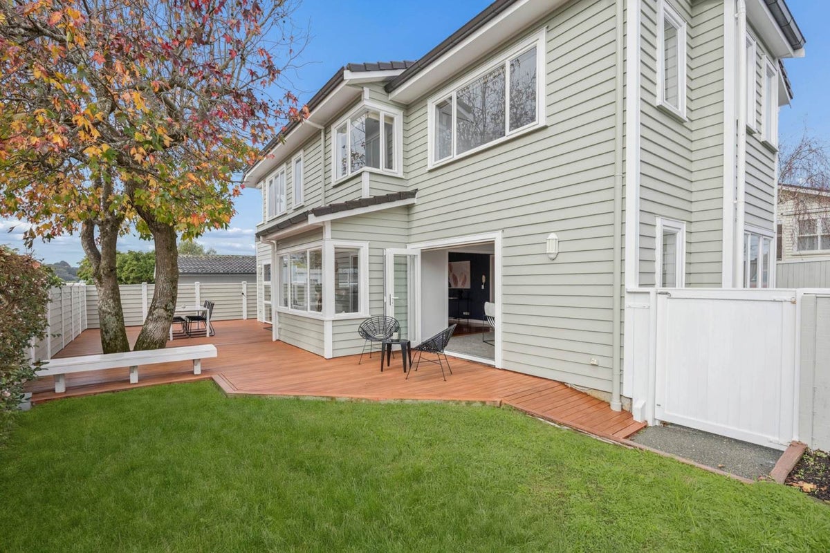 13A Jasper Avenue, Mount Roskill, Auckland - Carousel 1