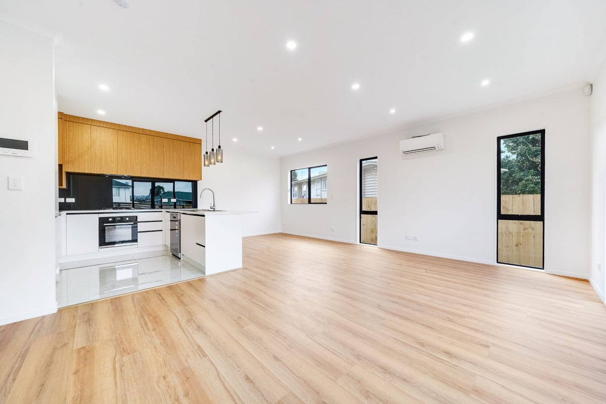180D Clevedon Road, Papakura, Papakura - Carousel 2