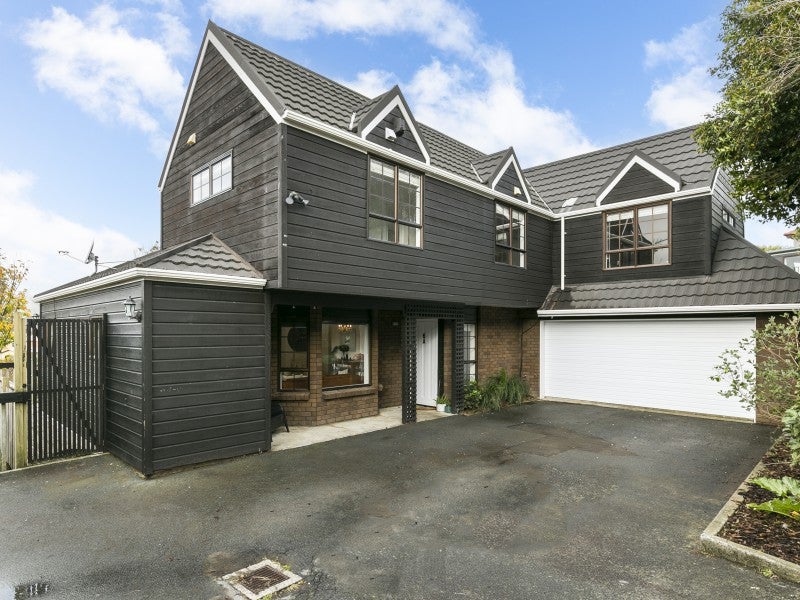 1/6 Ellwood Place, Churton Park, Wellington - Carousel 1