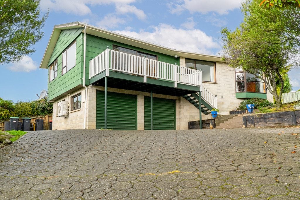 28 Stirling Place, Marchwiel, Timaru - Carousel 1