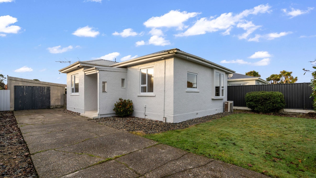 5 Stirling Street, Windsor, Invercargill - Carousel 1