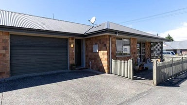 21D Mill Street, Westport, Westport - Carousel 1