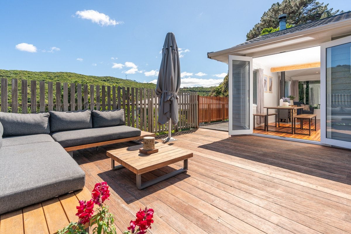 11 Vancouver Street, Kingston, Wellington - Carousel 1