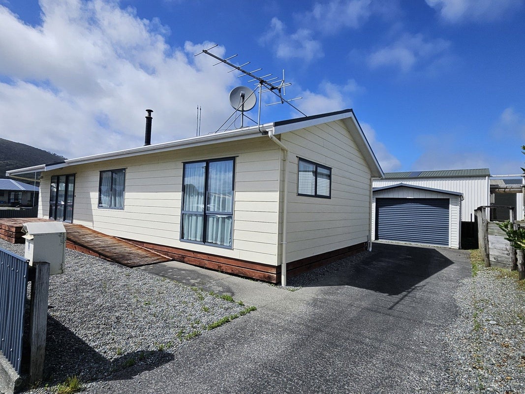 9 Swainson Street, Greymouth, Greymouth - Carousel 13