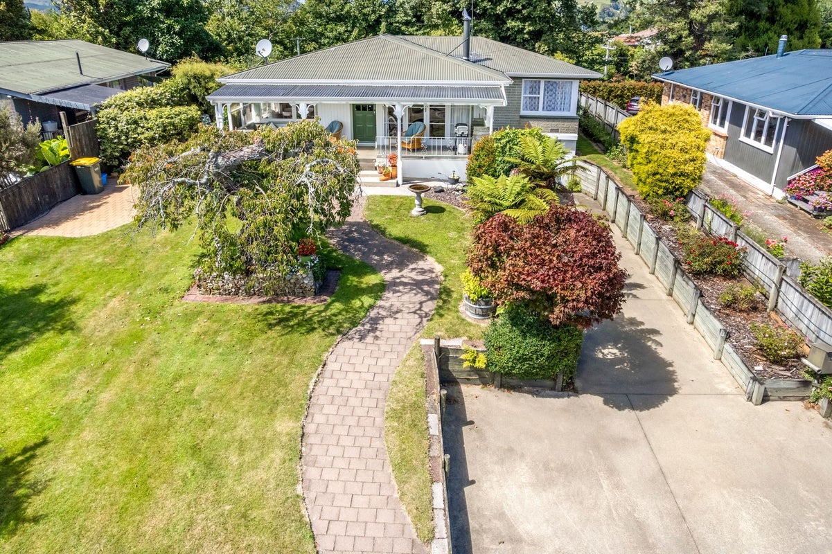 12 Delphi Place, Sunnybrook, Rotorua - Carousel 1