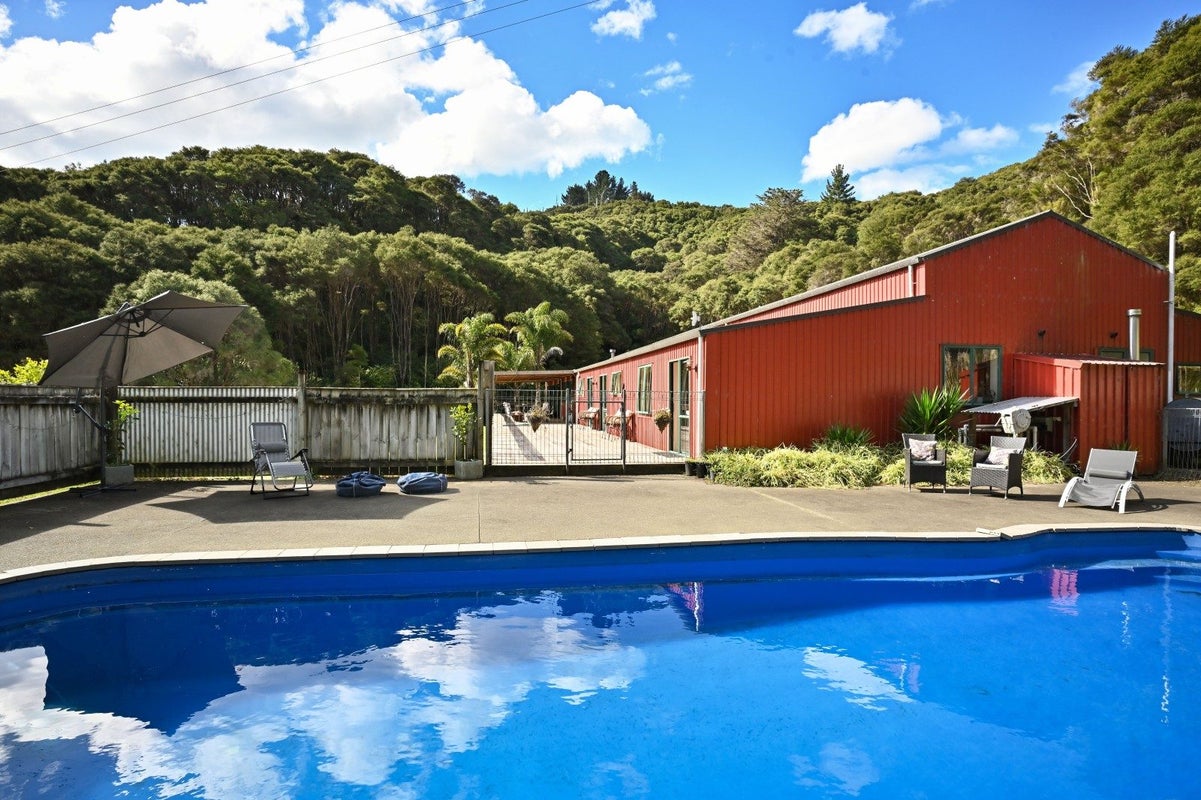 406 Matokitoki Valley Road, Matokitoki, Gisborne - Carousel 2