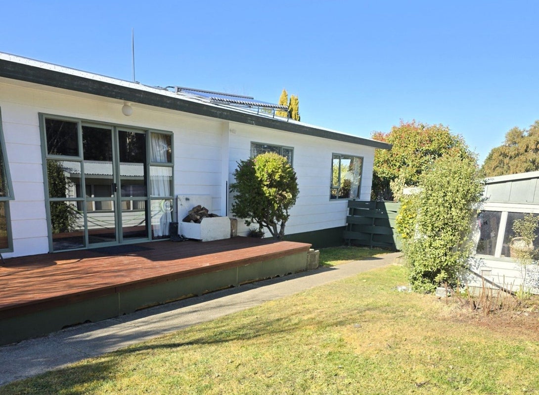 5 Parklane Place, Weston, Oamaru - Carousel 1