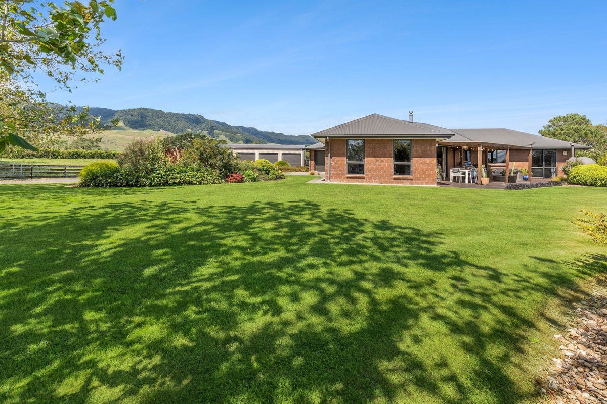 1102A Old Te Aroha Road, Okauia, Matamata - Carousel 1