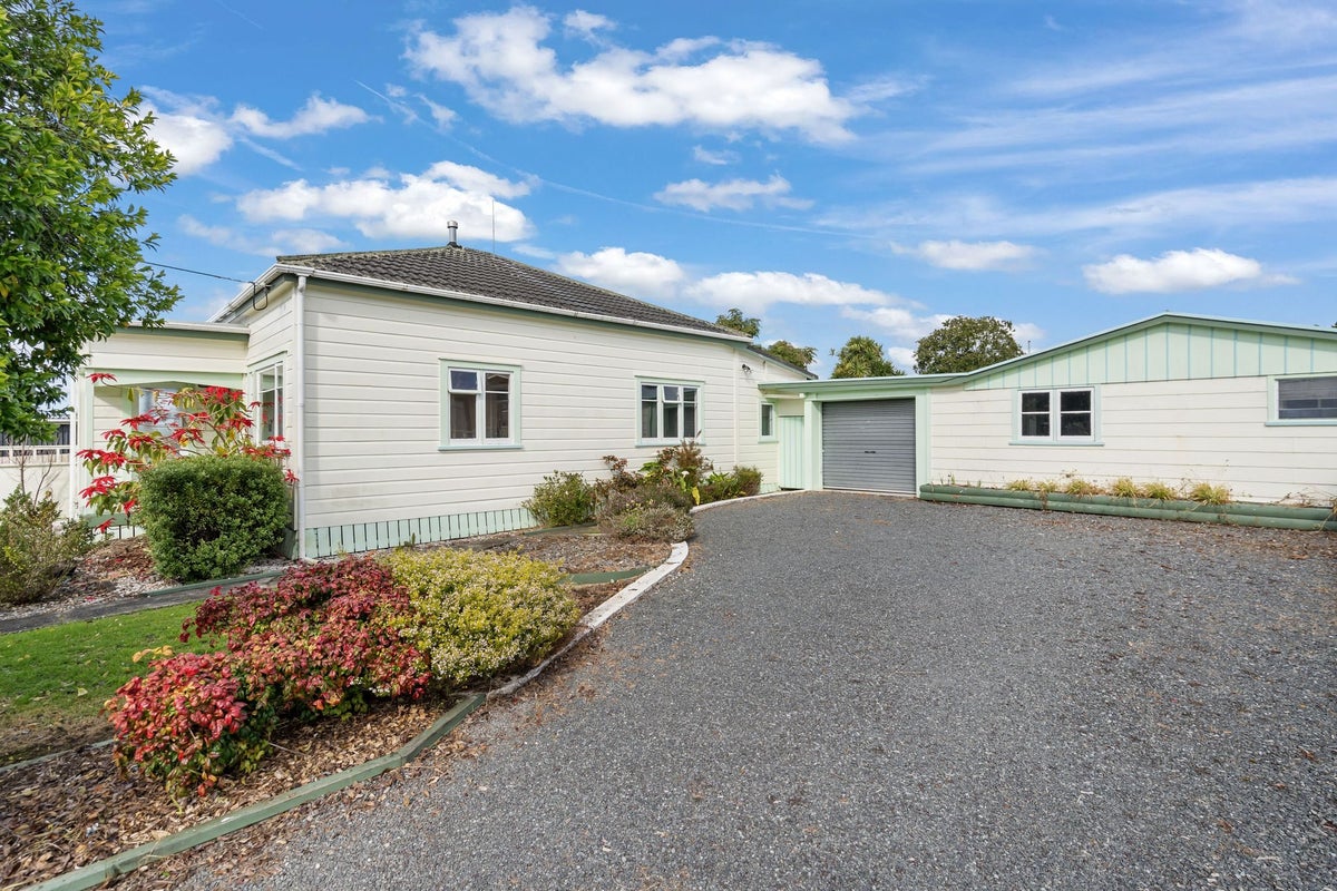 25 Central Avenue, Avenues, Whangarei - Carousel 2