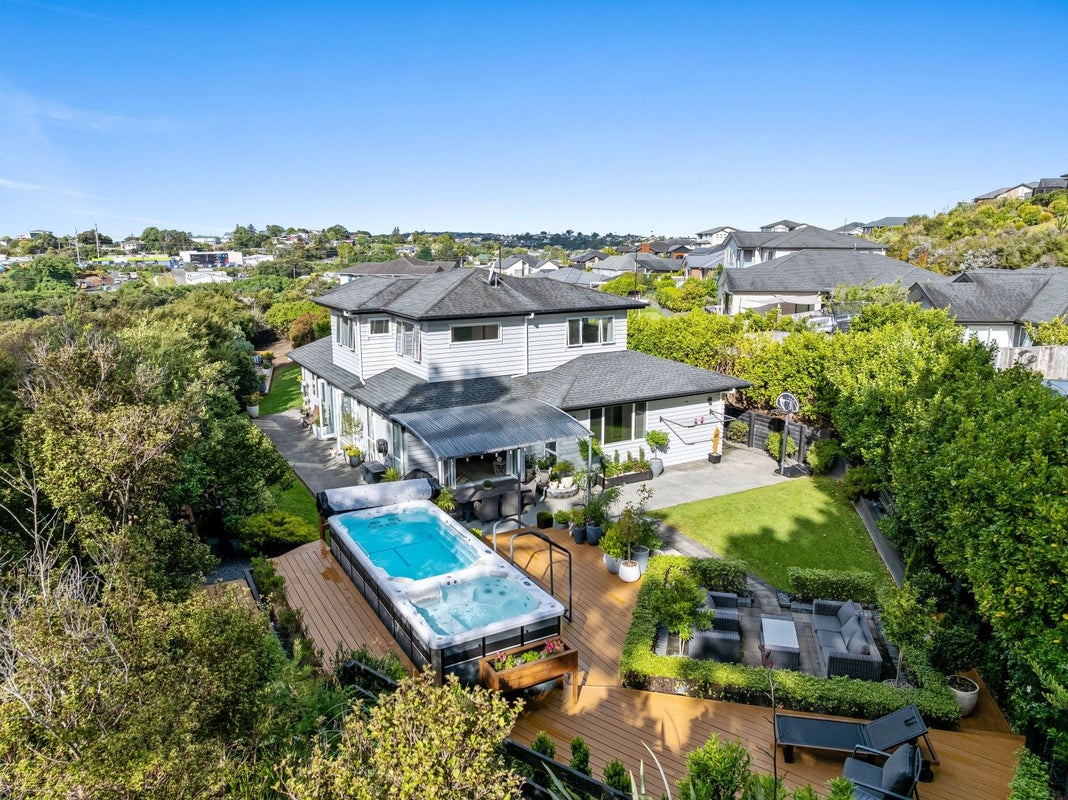 8 Somerset Place, Stanmore Bay, Whangaparaoa - Carousel 1