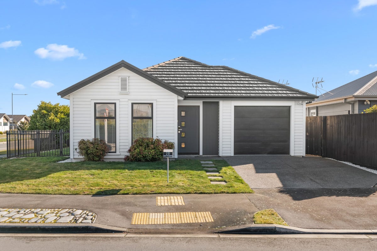 20 Skyhawk Road, Wigram, Christchurch - Carousel 1