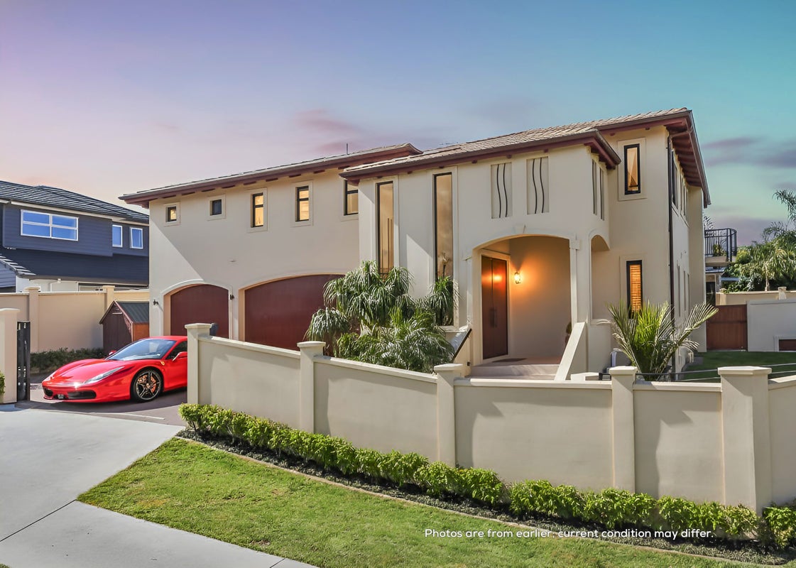 16 Tranquility Rise, Mellons Bay, Auckland - Carousel 2