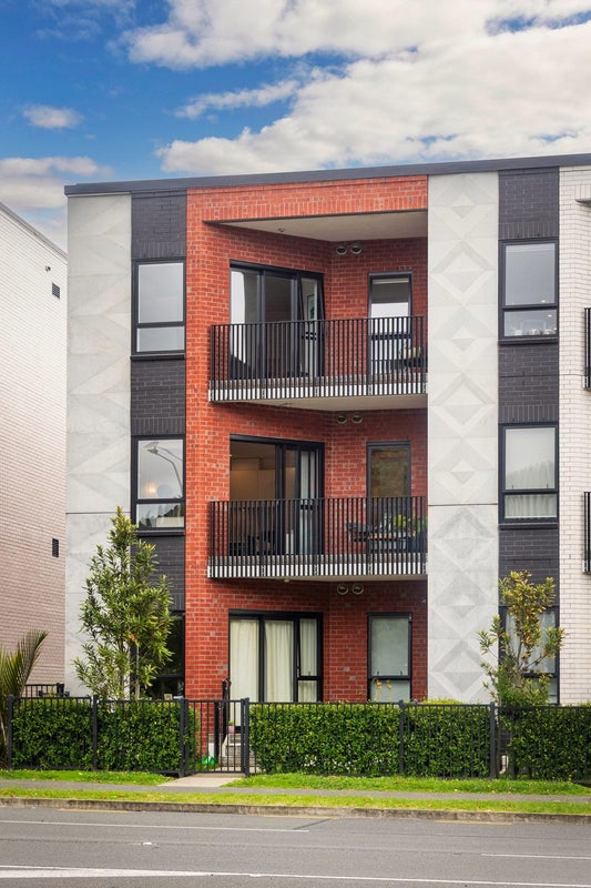 108/1C Oakley Avenue, Waterview, Auckland - Carousel 31