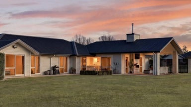 22 Warwick Road, Ohoka, Rangiora - Carousel 1