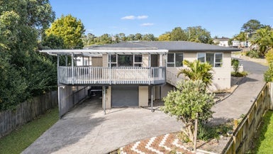 21 Celeste Place, Totara Vale, Auckland - Carousel 1