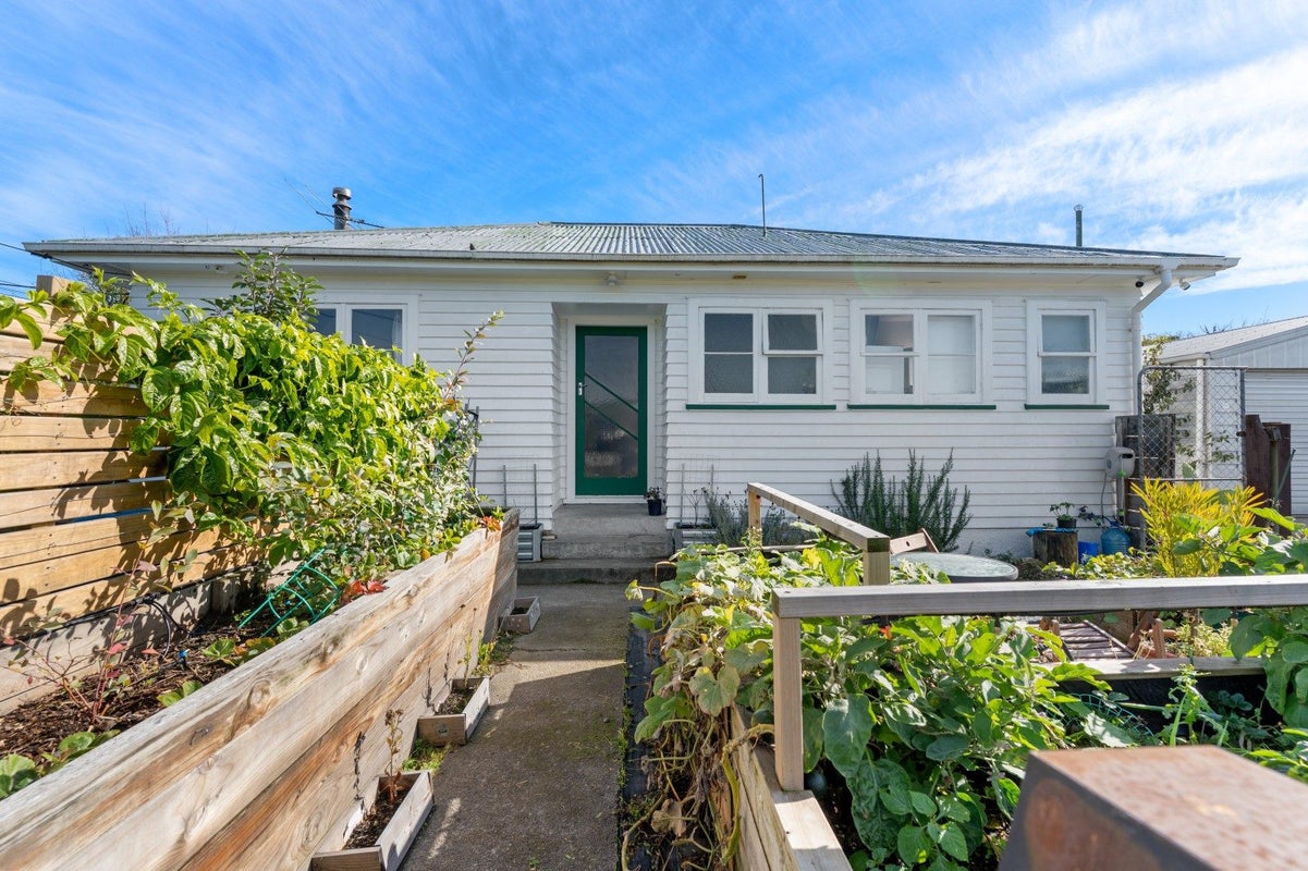 5 Huia Street, Masterton - Carousel 1