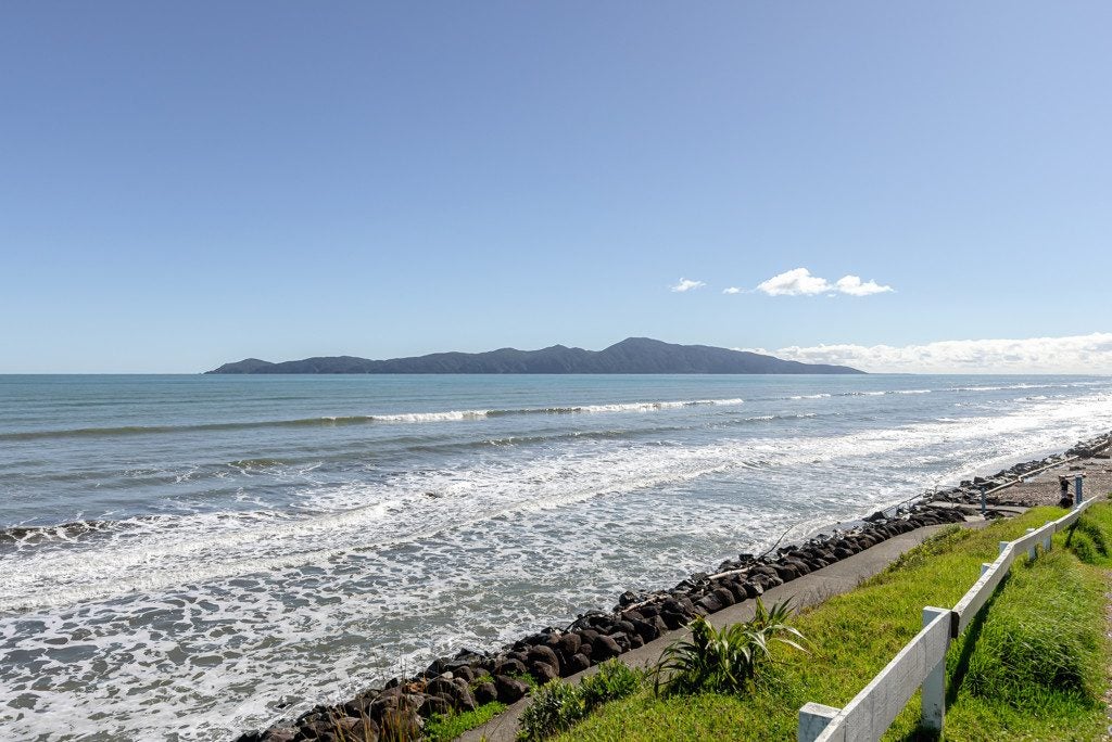 36 Tiromoana Road, Raumati South, Paraparaumu - Carousel 23