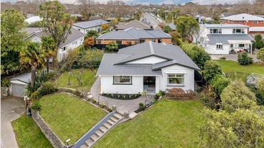 43 Waimea Terrace, Beckenham, Christchurch - Carousel 1