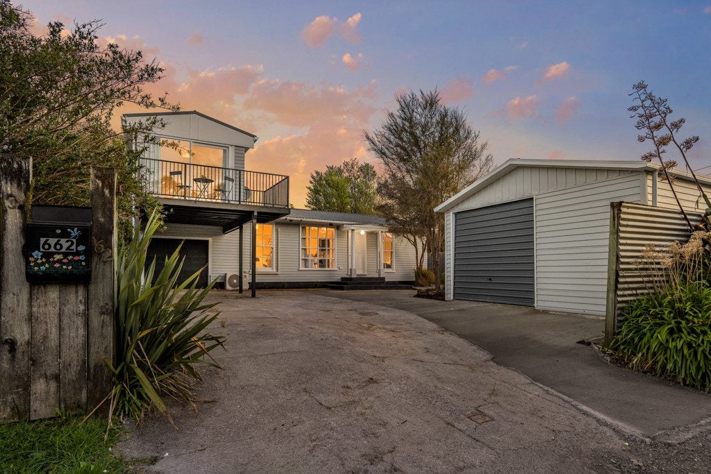 662 Main Road North, Te Marua, Upper Hutt, Wellington - Carousel 2