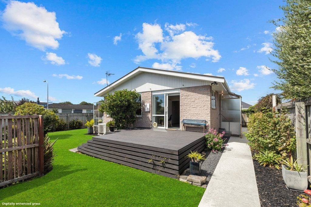31 Belfield Street, Dallington, Christchurch - Carousel 1