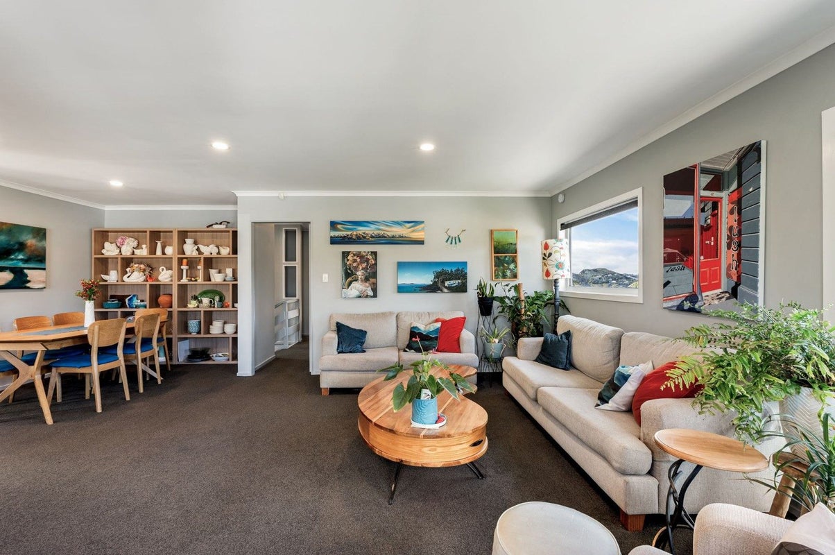 1 Kilgour Way, Crofton Downs, Wellington - Carousel 2