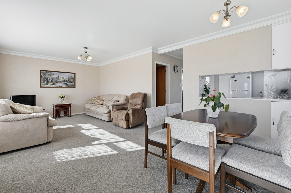 2A Tarata Street, Matua, Tauranga - Carousel 2