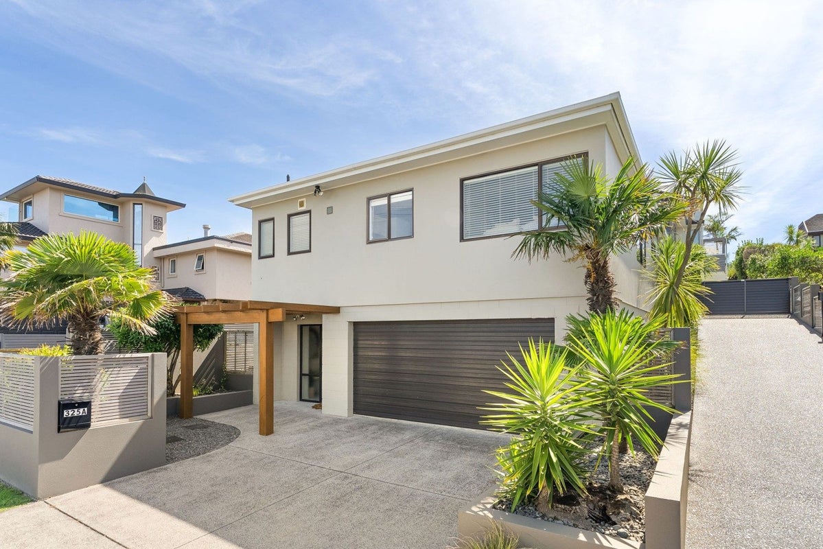 325A Oceanbeach Road, Mount Maunganui, Mount Maunganui - Carousel 2