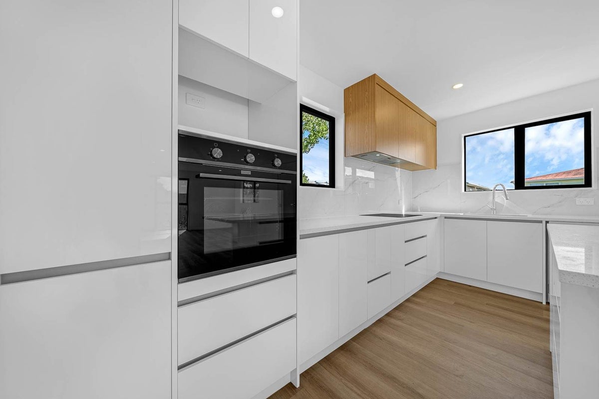 58E Hokianga Street, Mangere East, Auckland - Carousel 2