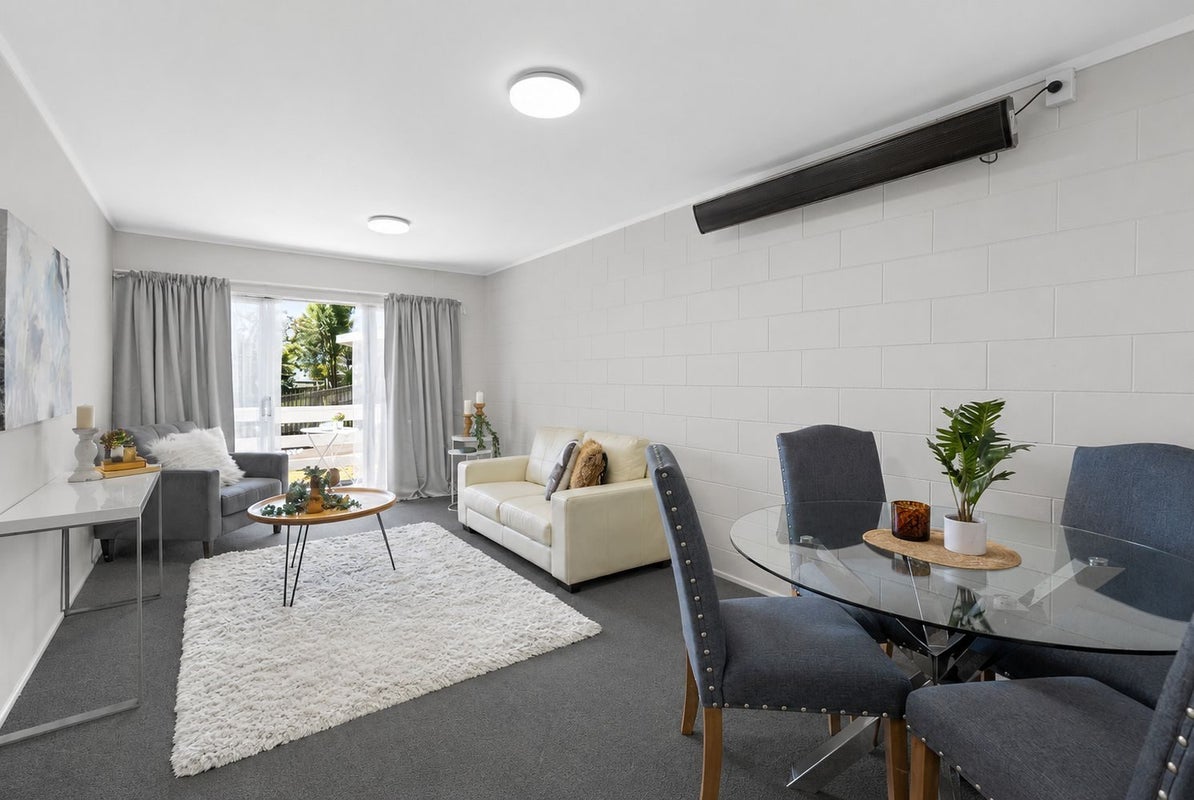 5/23 Orams Road, Hillpark, Auckland - Carousel 2