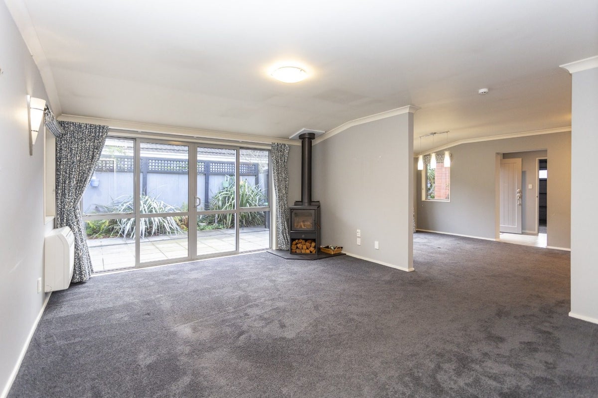 9 Ashfield Place, Ilam, Christchurch - Carousel 2