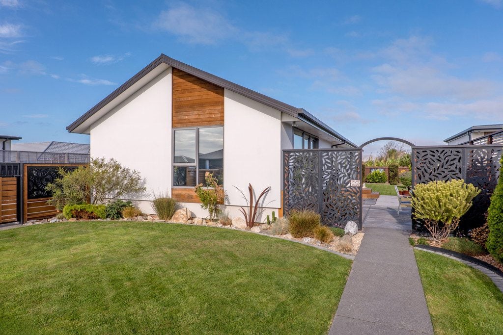 3 Kingsbridge Drive, Burwood, Christchurch - Carousel 2