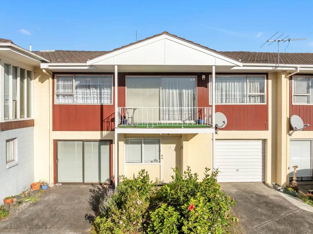 2/1283 Dominion Road Extension, Mount Roskill, Auckland - Carousel 1